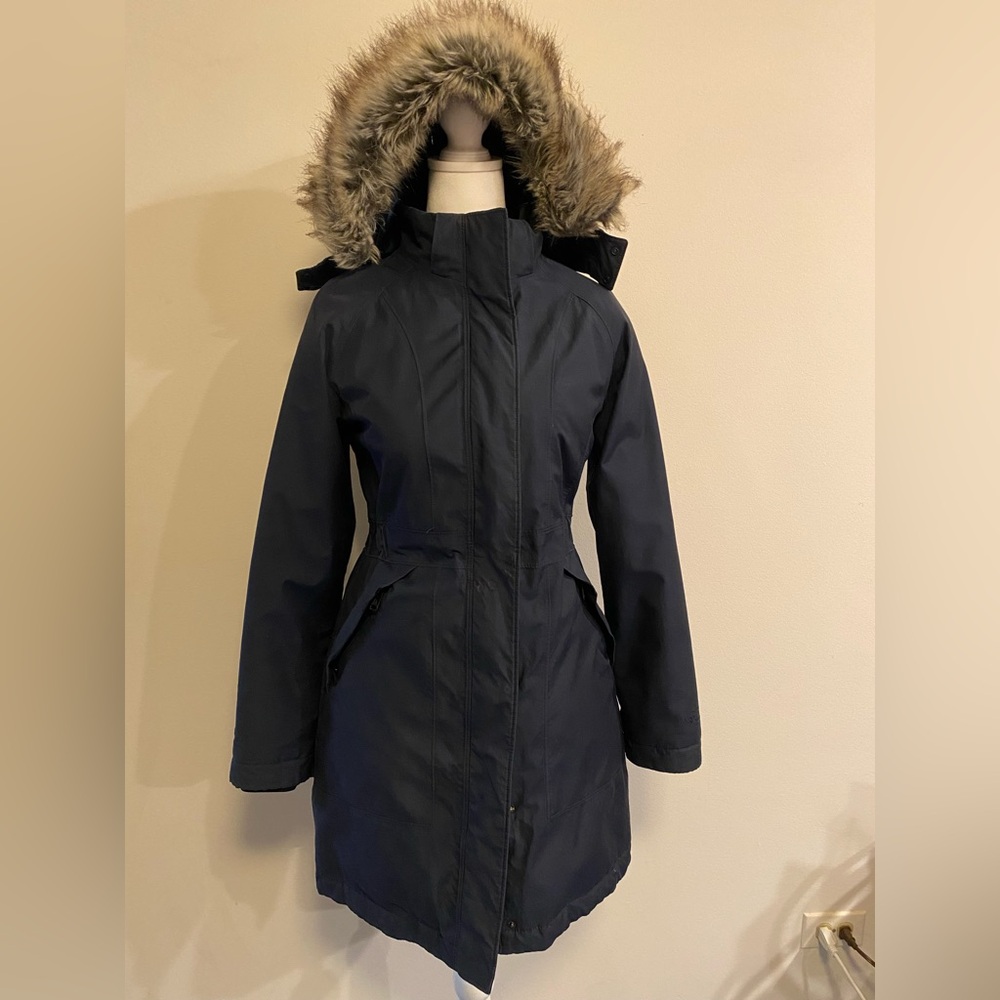 The North Face Women's Dark Blue Puffer with Faux Fur Hood size XS